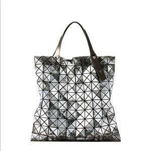 BAO BAO issey miyake platinum tote